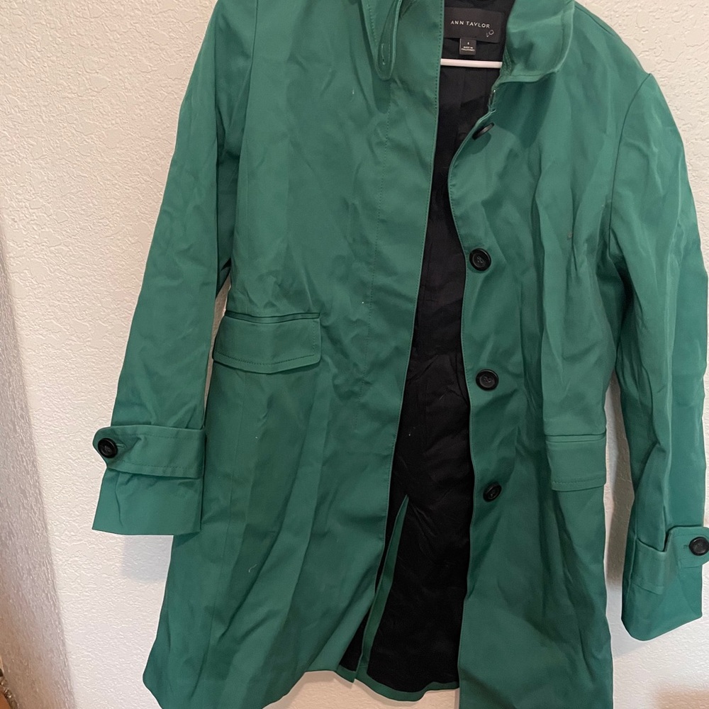 Ann Taylor trench coat S